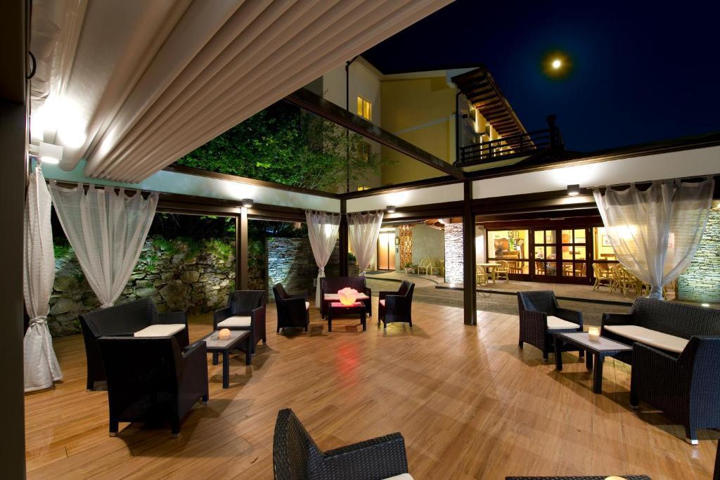 Albergo Costantini Tarcento Exterior foto